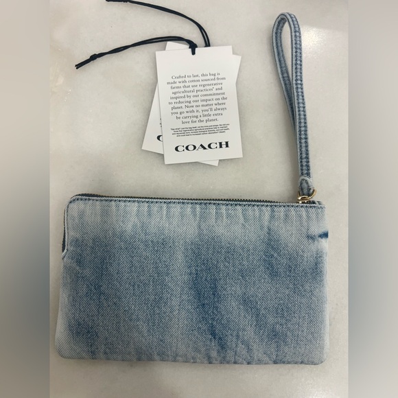Coach Large Corner Zip Wristlet In Loved Denim - Picture 2 of 9